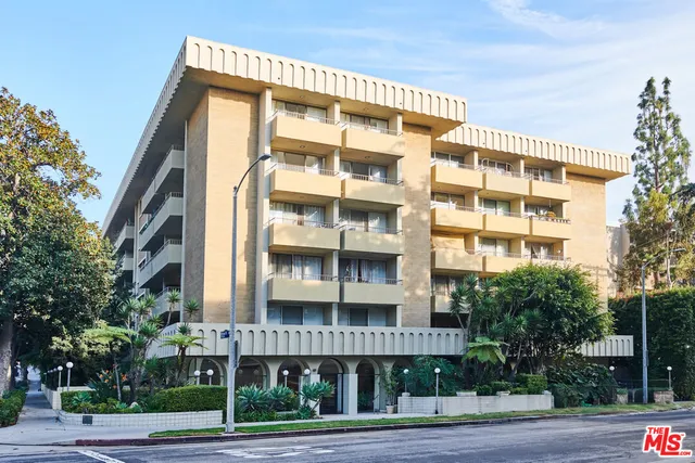 $699,000 | 1300 Midvale Avenue, Unit 408, Los Angeles, CA 90024