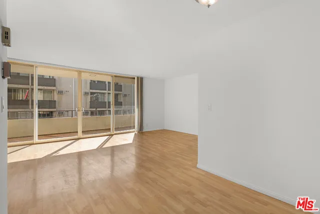 $699,000 | 1300 Midvale Avenue, Unit 408, Los Angeles, CA 90024