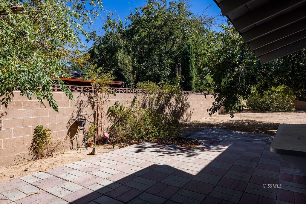 1106 Randall Street Ridgecrest, CA 93555 - Photo 30 of 37 Gallery Image 30