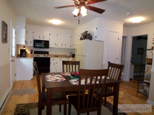 750 Niley Cook Road Blowing Rock, NC 28605 - Photo 2 of 23 Gallery Image 2