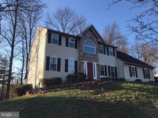 32 Kinsey Hill Road Birdsboro, PA 19508 - Photo 1 of 33 Exterior - Front