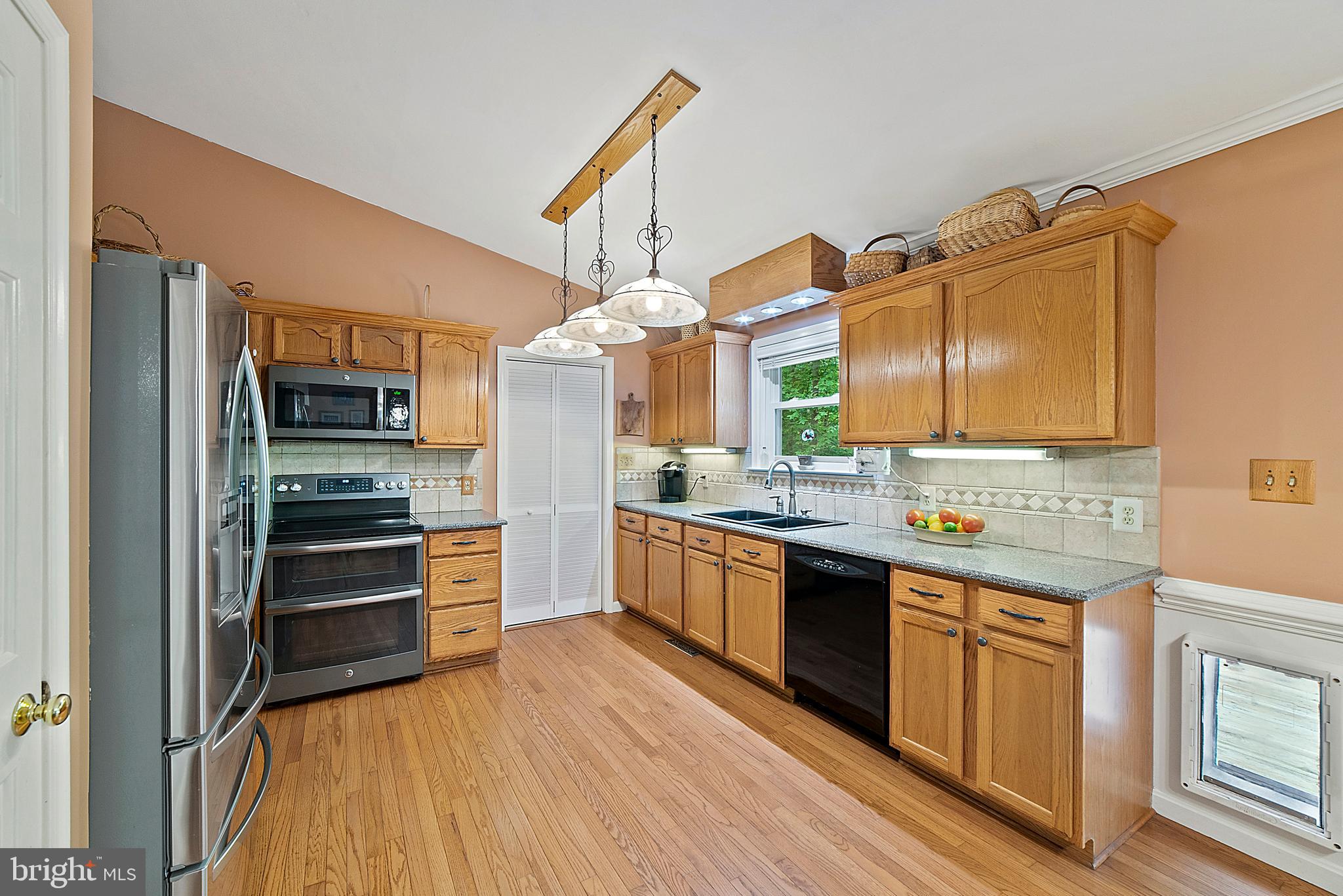 8007 Taylor Road Catlett, VA 20119 - Photo 10 of 36 Kitchen