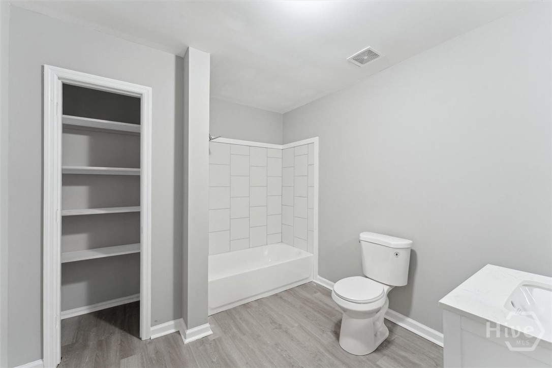 2120 Bulloch Street, Unit 2120 Savannah, GA 31415 - Photo 3 of 10