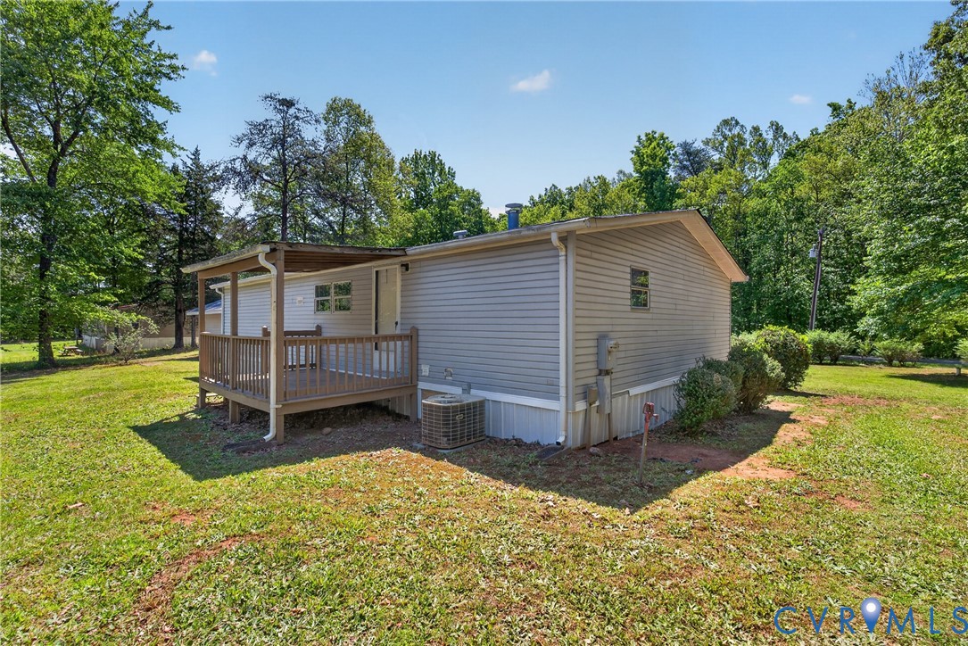 4055 Leigh Mountain Road Green Bay, VA 23942 - Photo 41 of 50