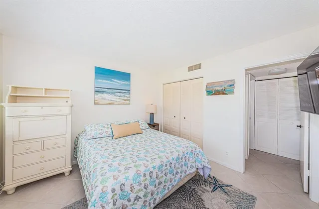 $1,950 | 5532 La Puerta Del Sol Boulevard South, Unit 238, St. Petersburg, FL 33715