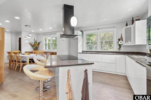 $385,000 | 185 Launch Landing Road, Moyock, NC 27958