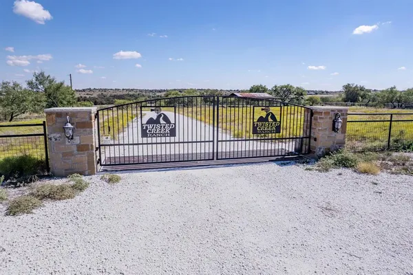 $190,000 | 342 Tatanka Trail, Gustine, TX 76455