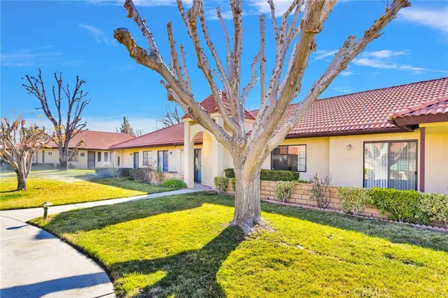 $259,000 | 19228 Cottonwood Drive, Apple Valley, CA 92308