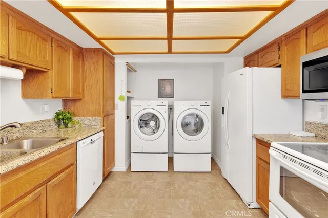 $259,000 | 19228 Cottonwood Drive, Apple Valley, CA 92308