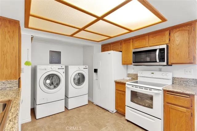 $259,000 | 19228 Cottonwood Drive, Apple Valley, CA 92308