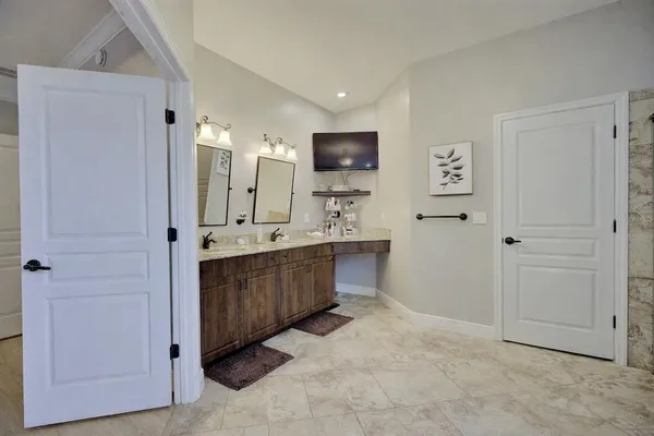 $749,900 | 9680 Payne Road, Sebring, FL 33875