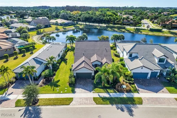 $725,000 | 10859 Maitland Way, Fort Myers, FL 33913