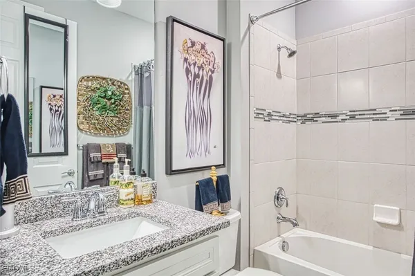 $725,000 | 10859 Maitland Way, Fort Myers, FL 33913