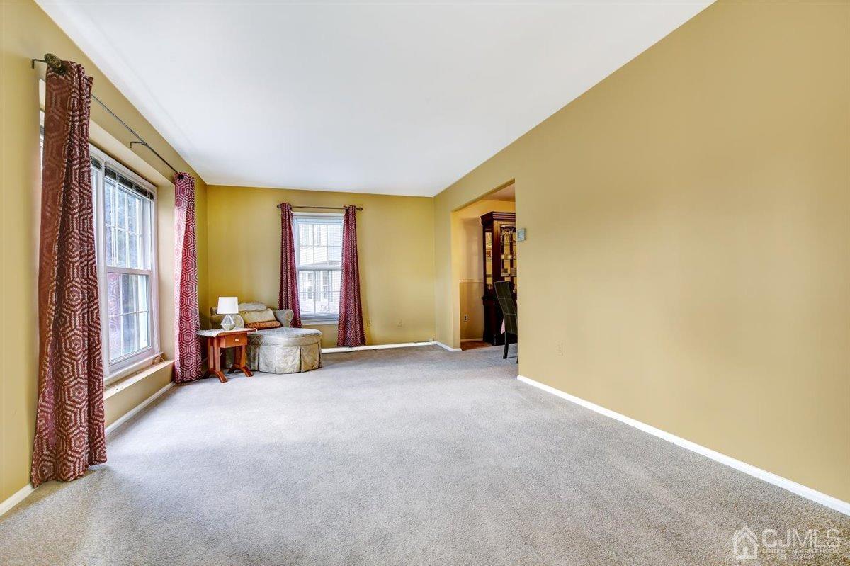 9 Domino Road Somerset, NJ 08873 - Photo 11 of 59 Gallery Image 11