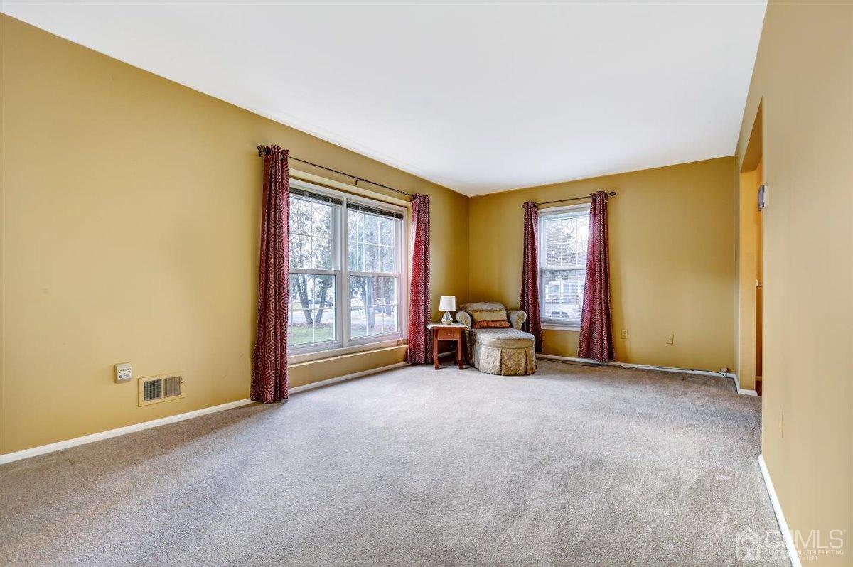 9 Domino Road Somerset, NJ 08873 - Photo 12 of 59 Gallery Image 12