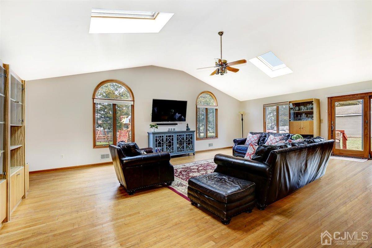 9 Domino Road Somerset, NJ 08873 - Photo 30 of 59 Gallery Image 30