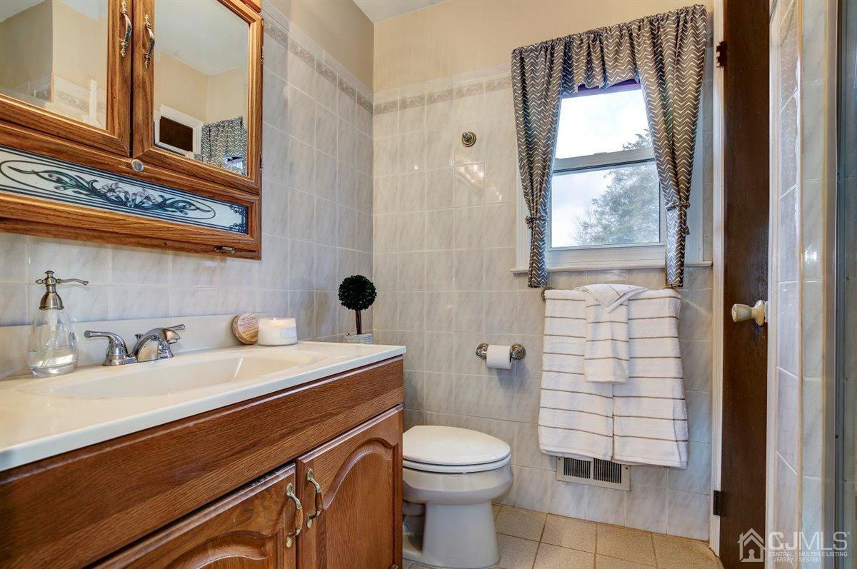 9 Domino Road Somerset, NJ 08873 - Photo 36 of 59 Gallery Image 36