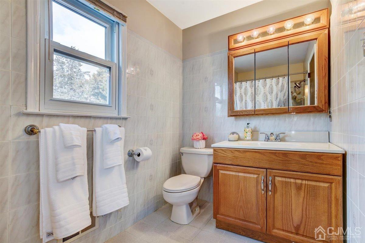 9 Domino Road Somerset, NJ 08873 - Photo 38 of 59 Gallery Image 38