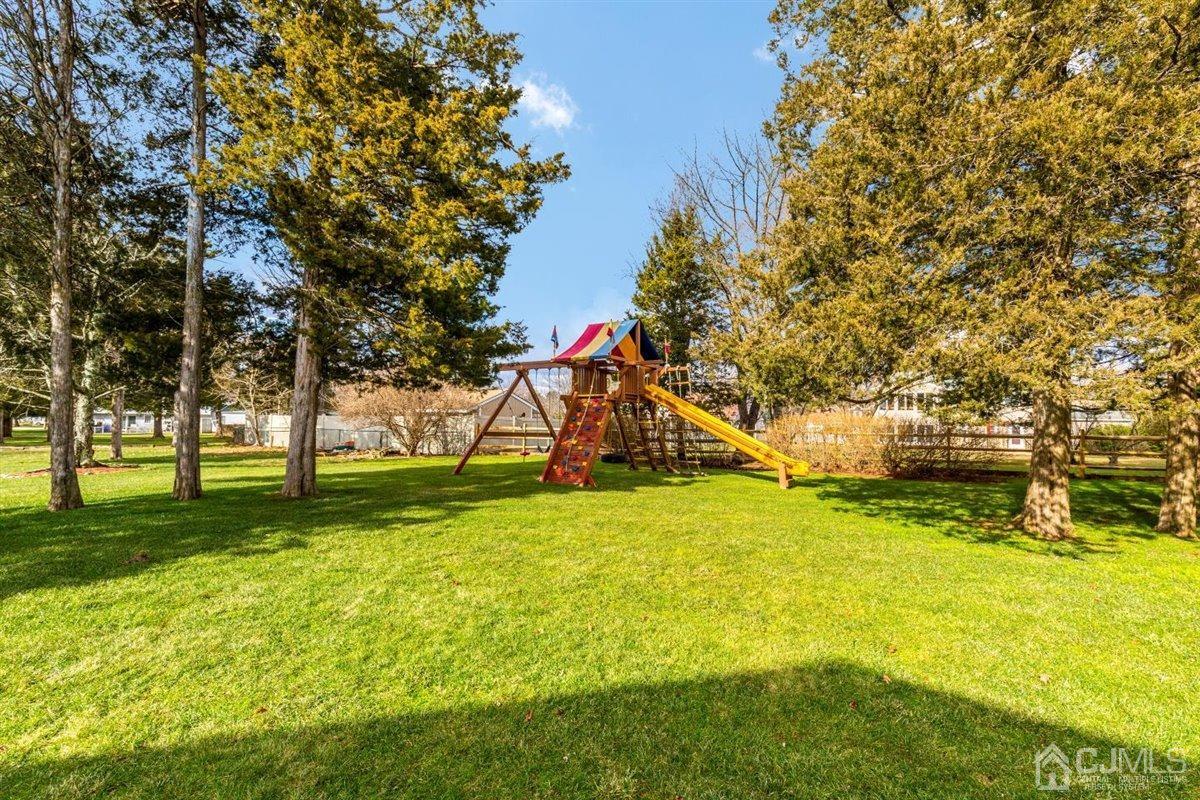 9 Domino Road Somerset, NJ 08873 - Photo 55 of 59 Gallery Image 55