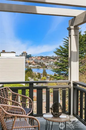 $2,065,000 | 2407 11th Avenue East, Seattle, WA 98102