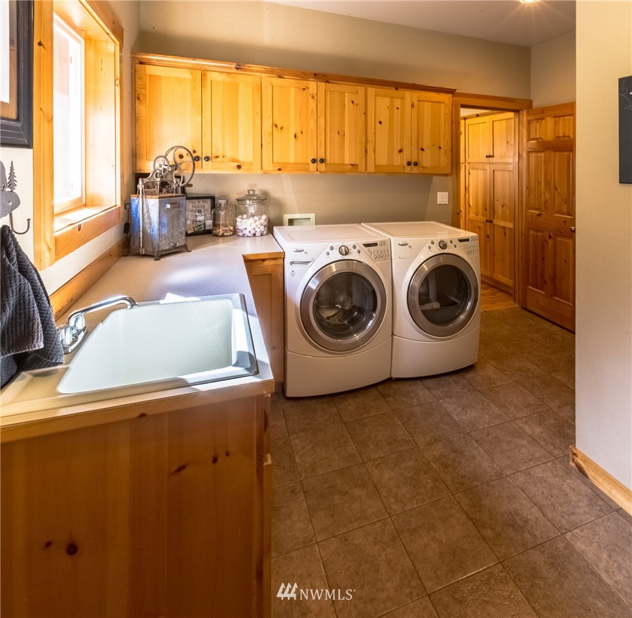 575 Pangborn Road Lynden, WA 98264 - Photo 14 of 23