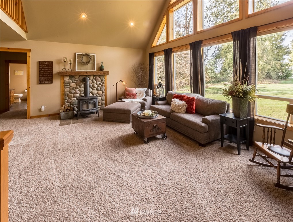 575 Pangborn Road Lynden, WA 98264 - Photo 3 of 23