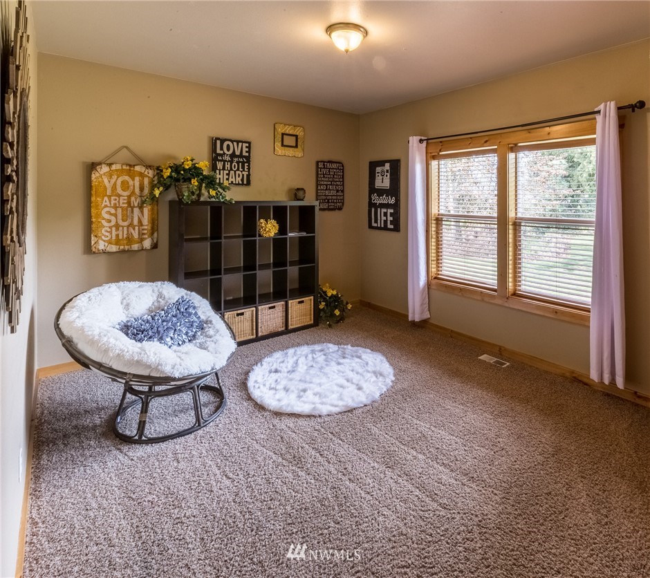 575 Pangborn Road Lynden, WA 98264 - Photo 10 of 23