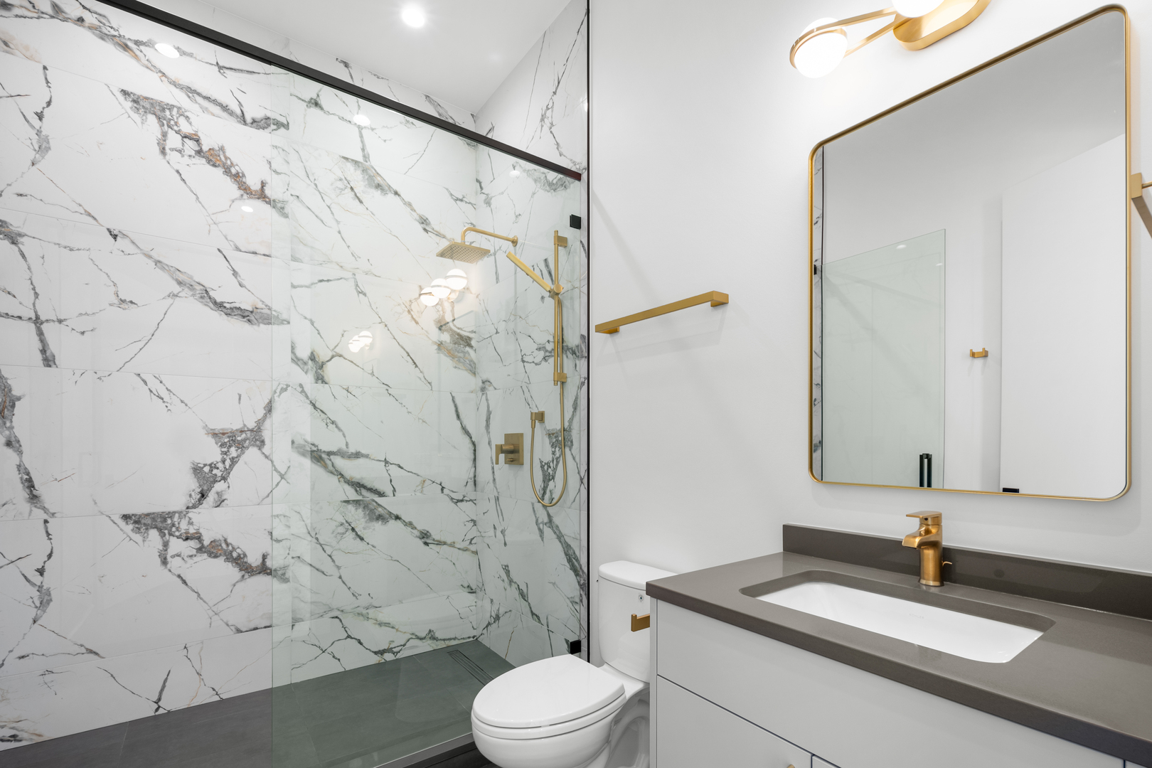 1331 West Taylor Street, Unit 4 Chicago, IL 60607 - Photo 23 of 28