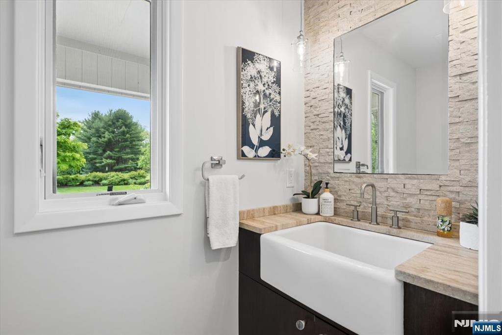 39 Eagle Nest Road Morris Township, NJ 07960 - Photo 20 of 43