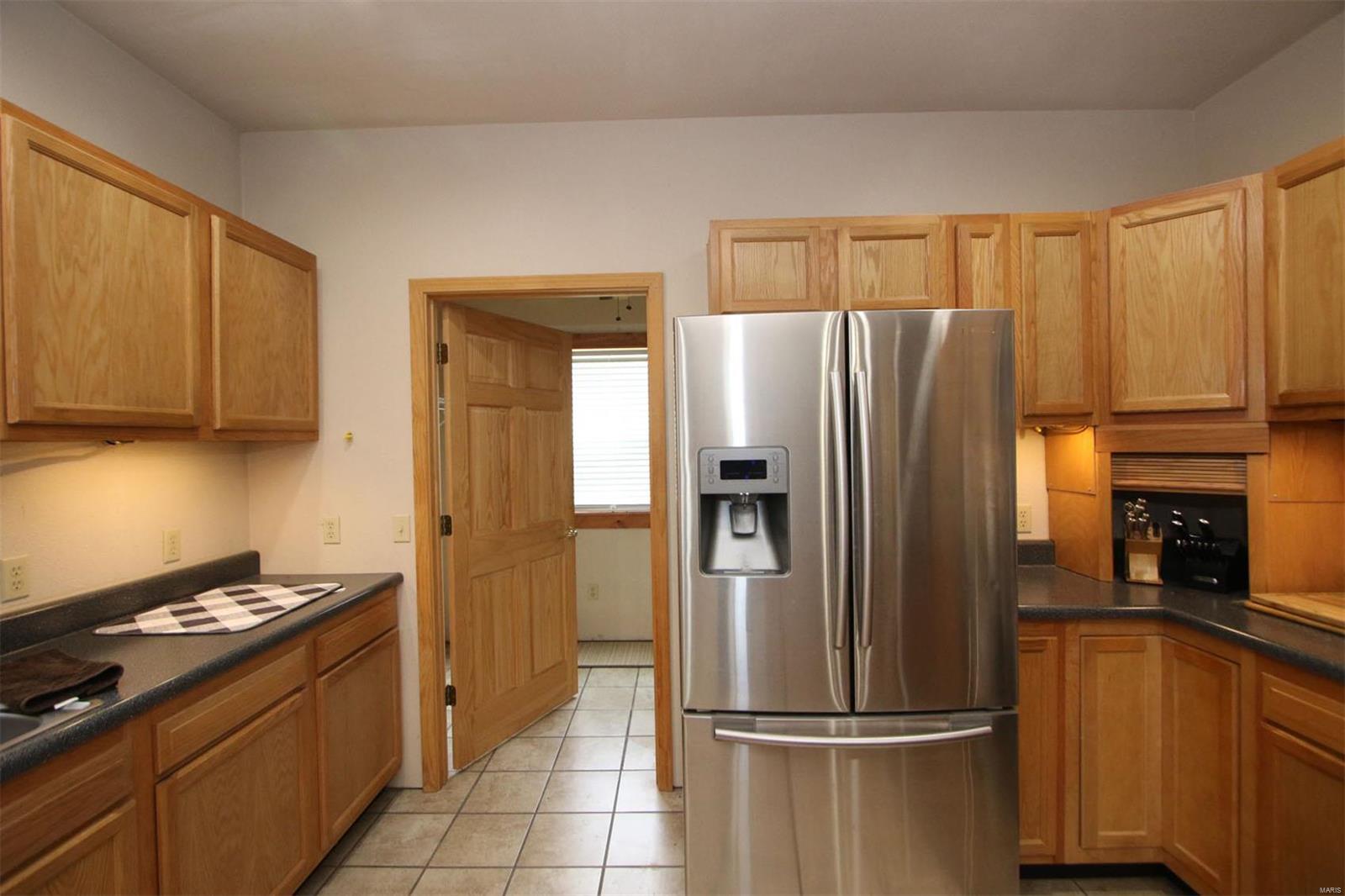 245 Southeast 200 Avenue Carrollton, IL 62016 - Photo 26 of 34