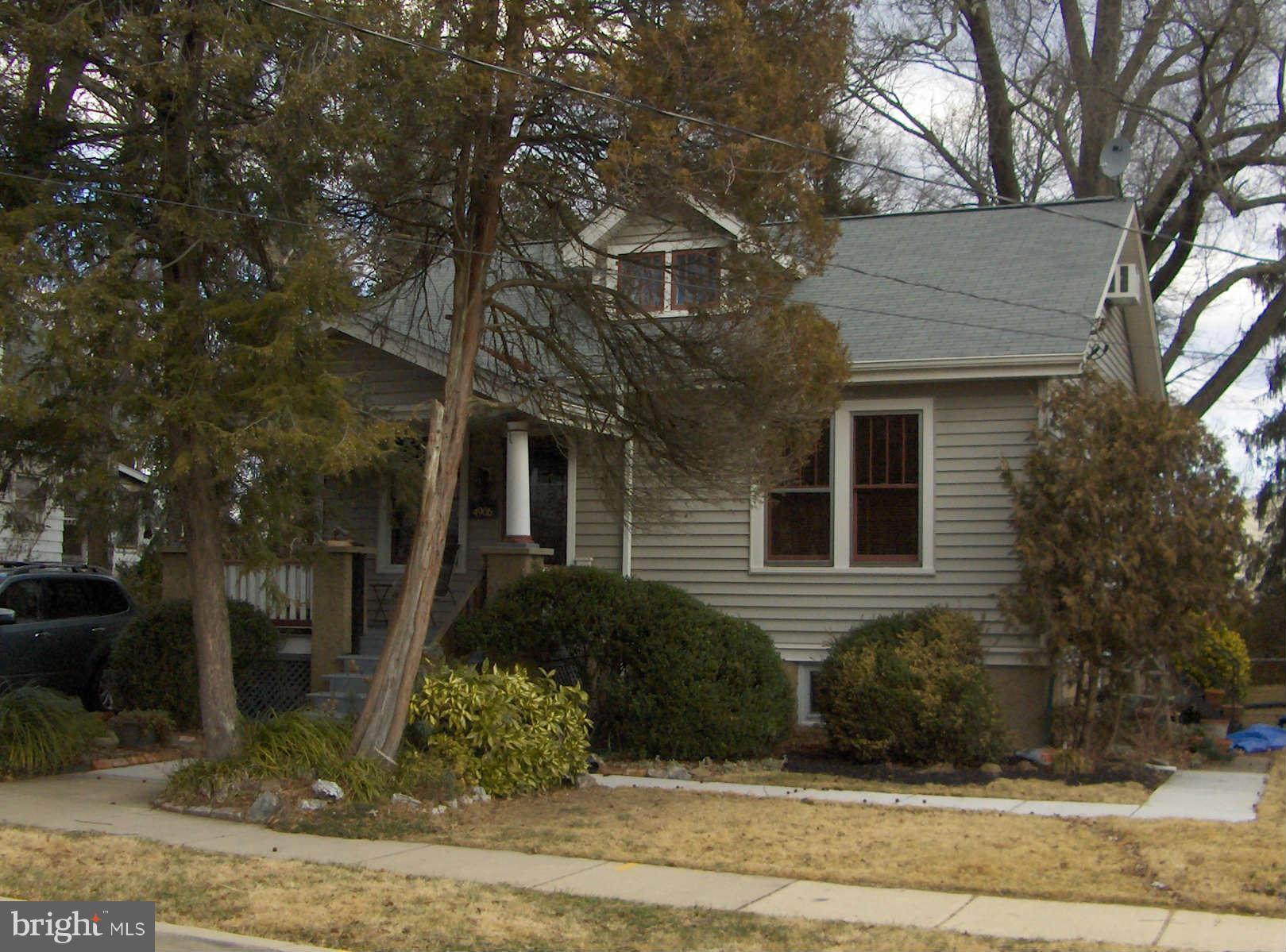 4906 Somerset Road Riverdale, MD 20737 - Photo 3 of 23 Exterior (Front)