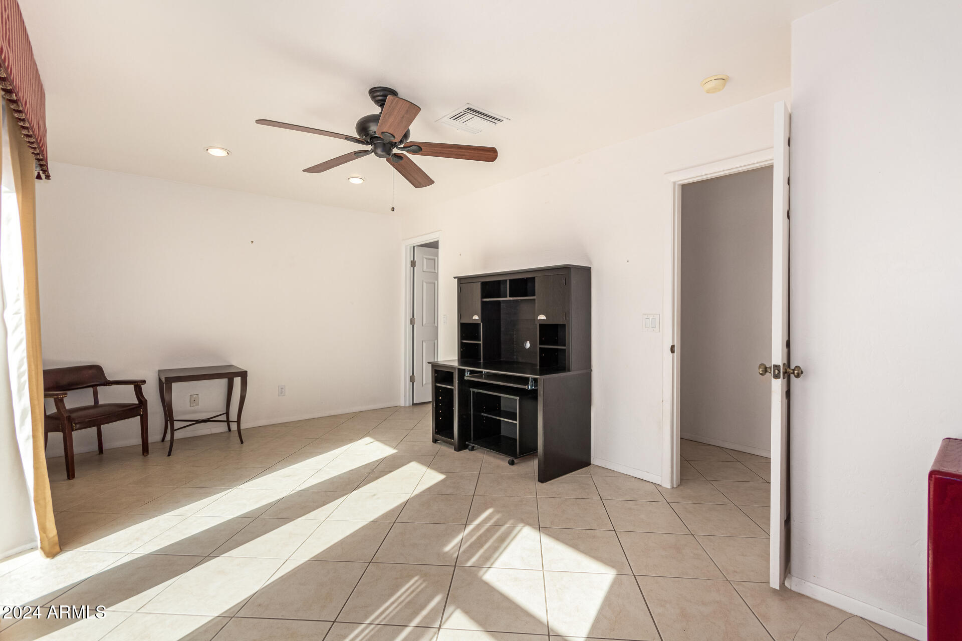 2127 East Kathleen Road Phoenix, AZ 85022 - Photo 20 of 28 29-Kathleen
