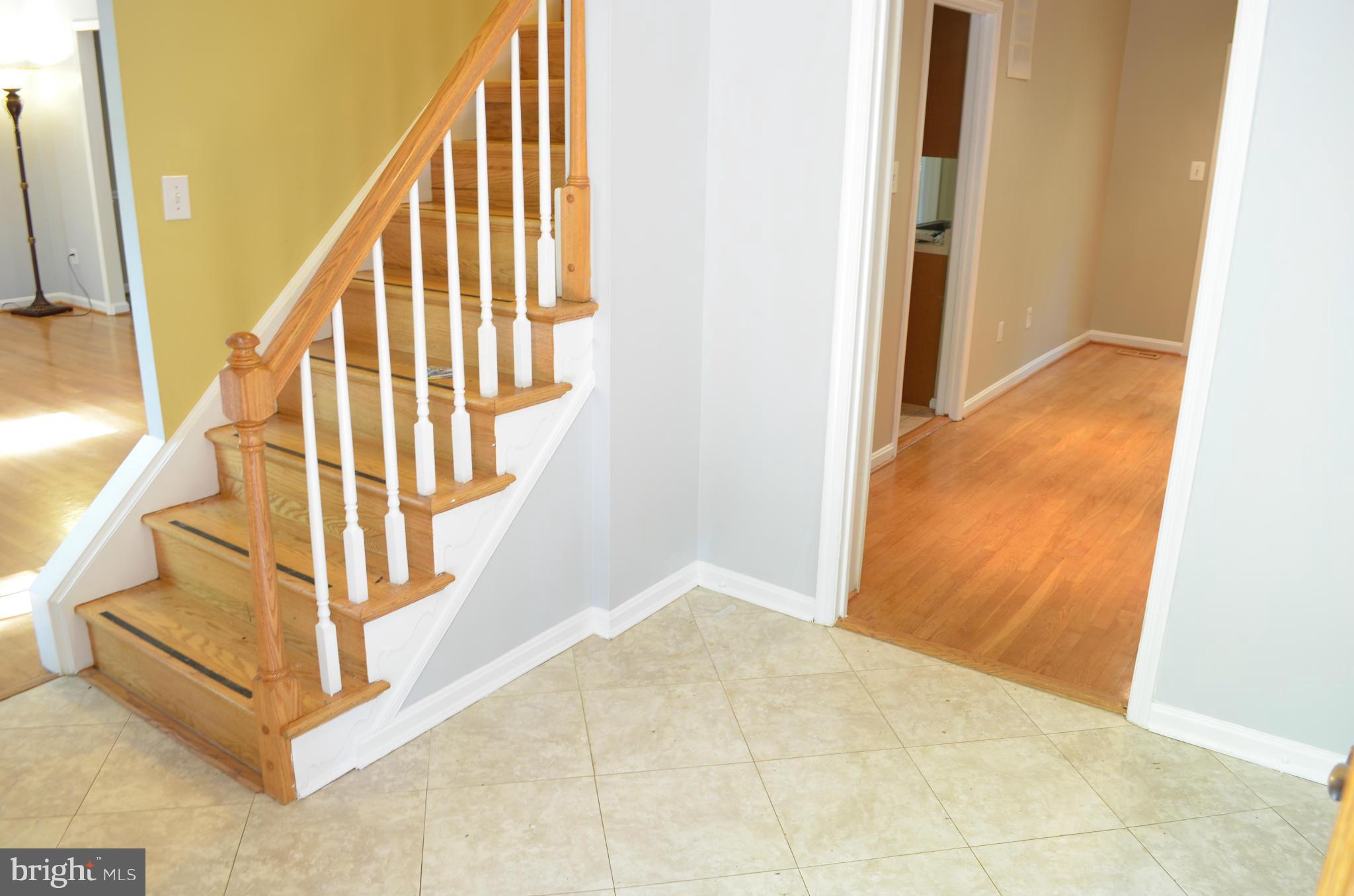 2528 Pinoak Lane Reston, VA 20191 - Photo 2 of 15 Interior (General)