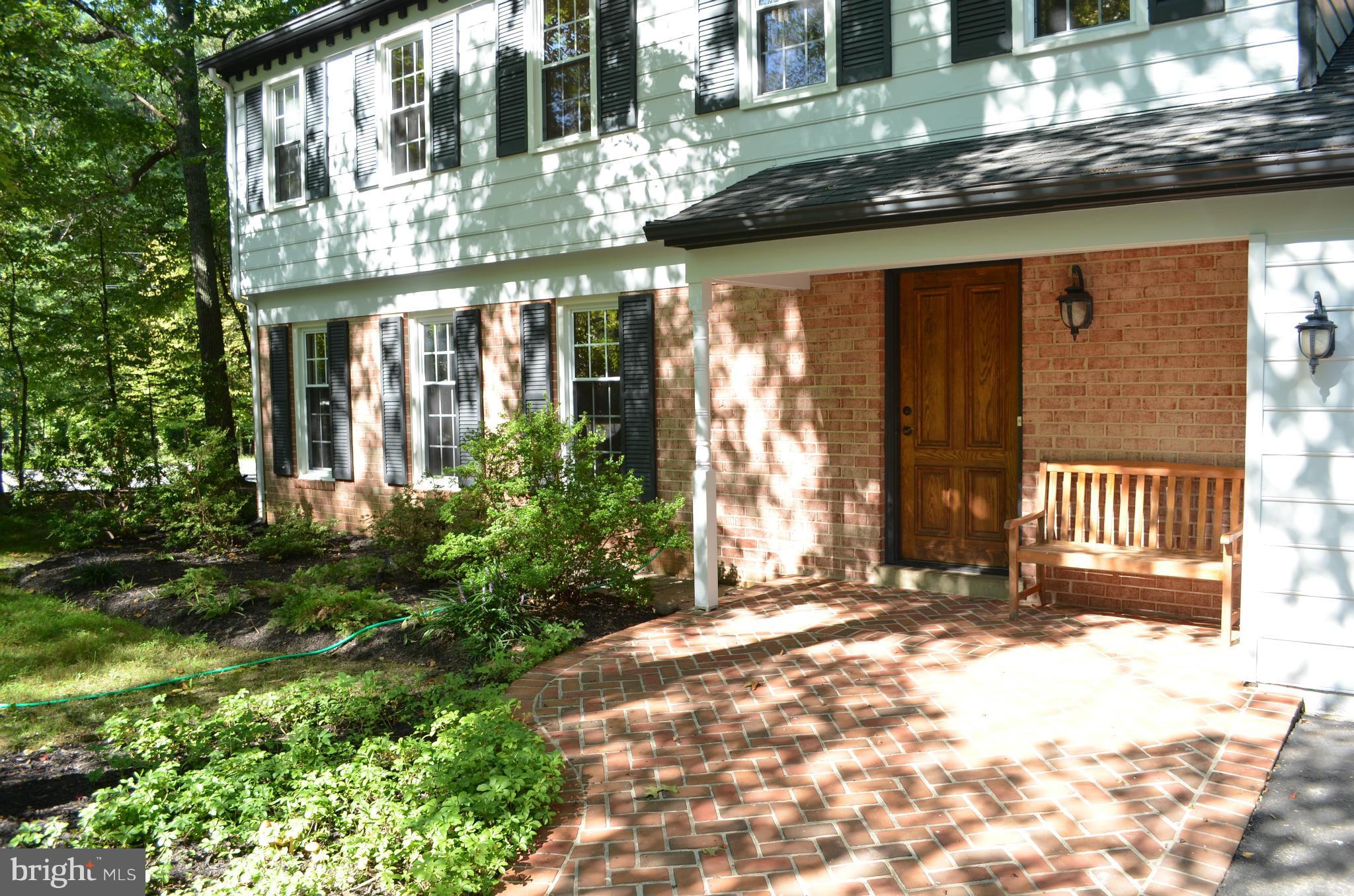2528 Pinoak Lane Reston, VA 20191 - Photo 14 of 15 Exterior (General)
