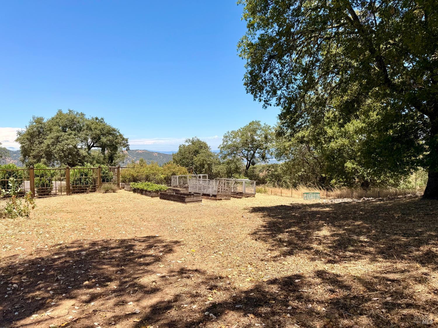 12801 Valley View Drive Ukiah, CA 95482 - Photo 26 of 29