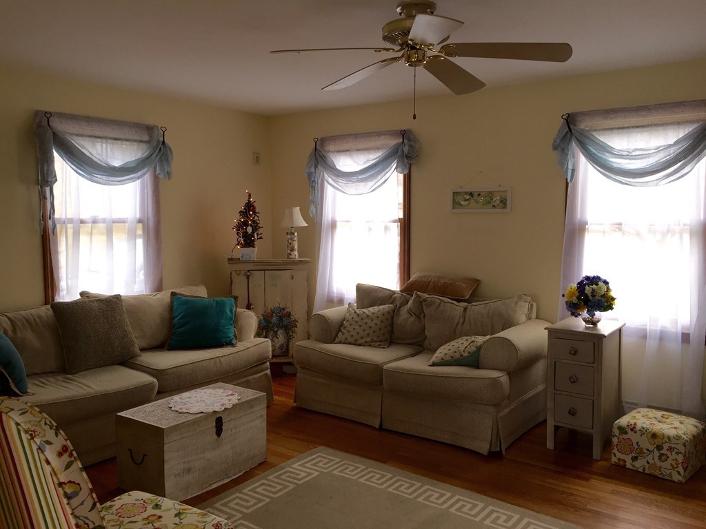5 Lord Lane Rutland, MA 01543 - Photo 8 of 30 Gallery Image 8
