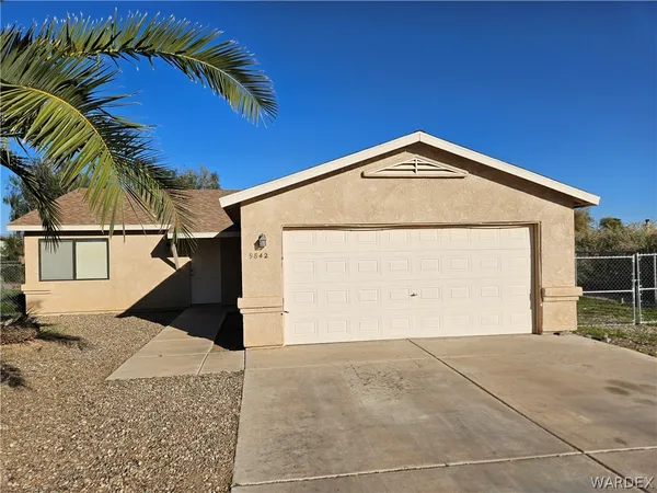 $1,500 | 9842 South Phoenix Drive, Mohave Valley, AZ 86440