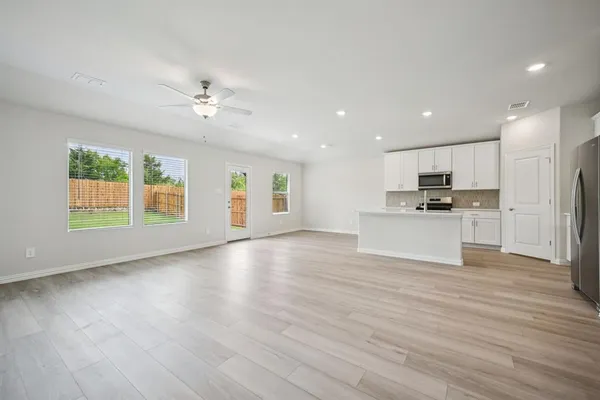 $305,938 | 2207 Rannoch Street, Sherman, TX 75092
