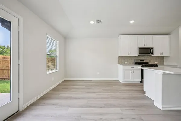 $305,938 | 2207 Rannoch Street, Sherman, TX 75092