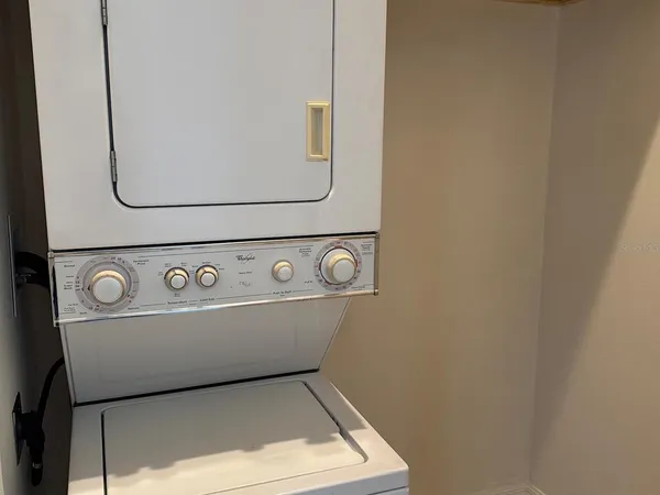 $1,400 | 623 Beckett Way, Unit B, Tarpon Springs, FL 34689