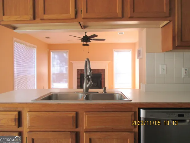 $2,000 | 1790 Summit Edge Circle, Loganville, GA 30052