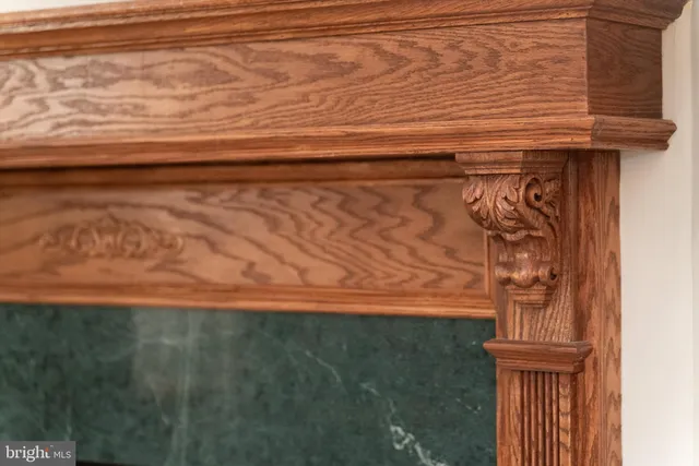 $735,000 | 13082 Park Crescent Circle, Herndon, VA 20171