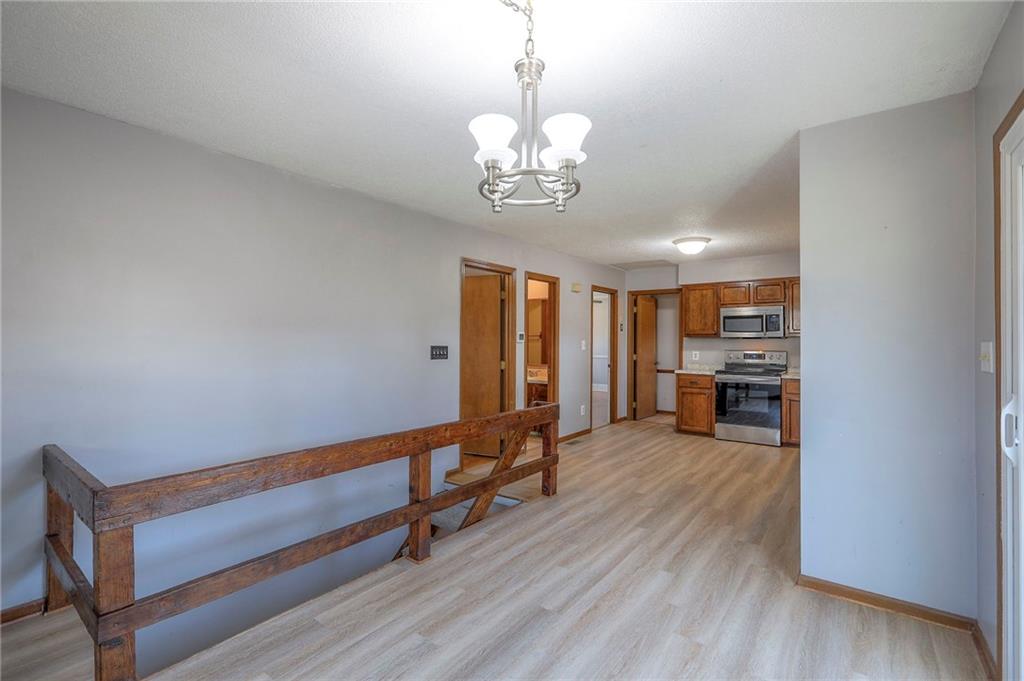 2218 Liberty Landing Road Liberty, MO 64068 - Photo 15 of 35