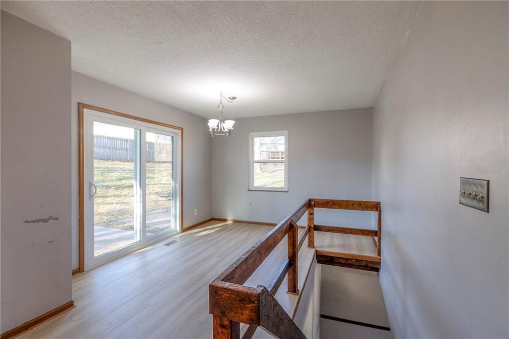 2218 Liberty Landing Road Liberty, MO 64068 - Photo 17 of 35