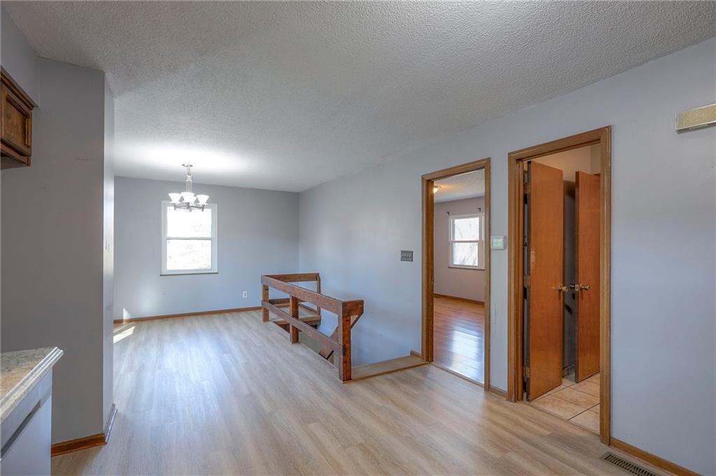 2218 Liberty Landing Road Liberty, MO 64068 - Photo 18 of 35