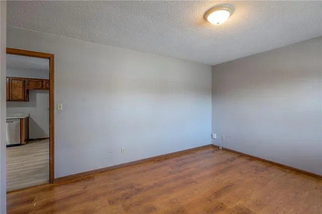 $270,000 | 2218 Liberty Landing Road, Liberty, MO 64068