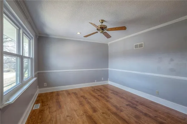 $270,000 | 2218 Liberty Landing Road, Liberty, MO 64068