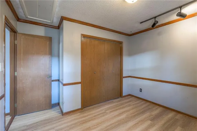 $270,000 | 2218 Liberty Landing Road, Liberty, MO 64068