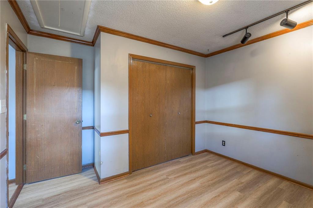 2218 Liberty Landing Road Liberty, MO 64068 - Photo 31 of 35