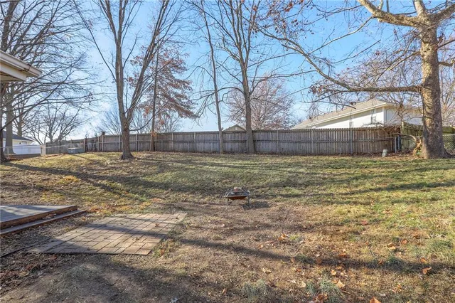$270,000 | 2218 Liberty Landing Road, Liberty, MO 64068